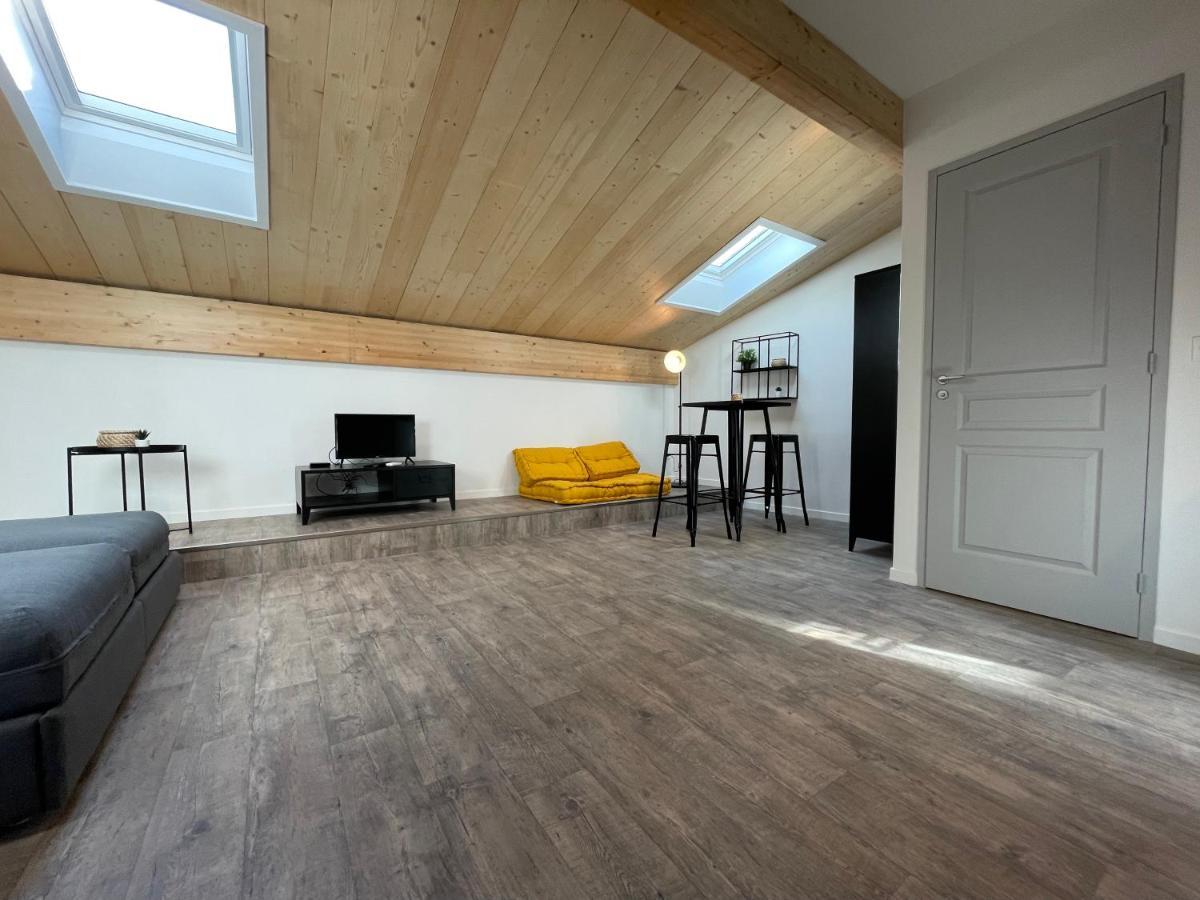 Magnifique Appartement Pour 2 Avec Climatisation Et Belle Pierre Bordelaise บอร์โด ภายนอก รูปภาพ