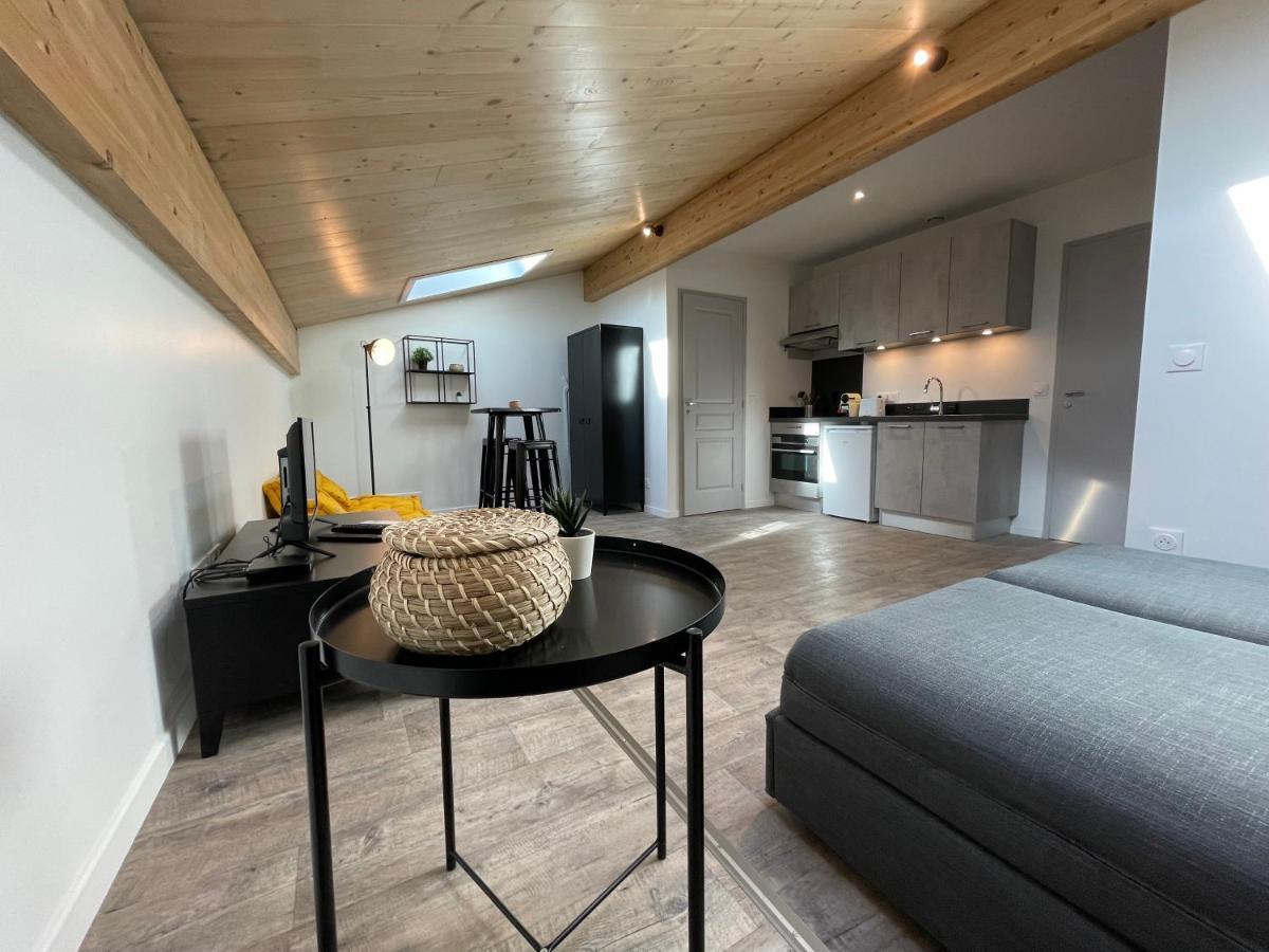 Magnifique Appartement Pour 2 Avec Climatisation Et Belle Pierre Bordelaise บอร์โด ภายนอก รูปภาพ
