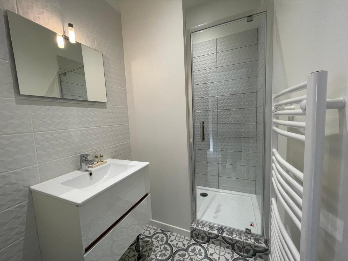 Magnifique Appartement Pour 2 Avec Climatisation Et Belle Pierre Bordelaise บอร์โด ภายนอก รูปภาพ